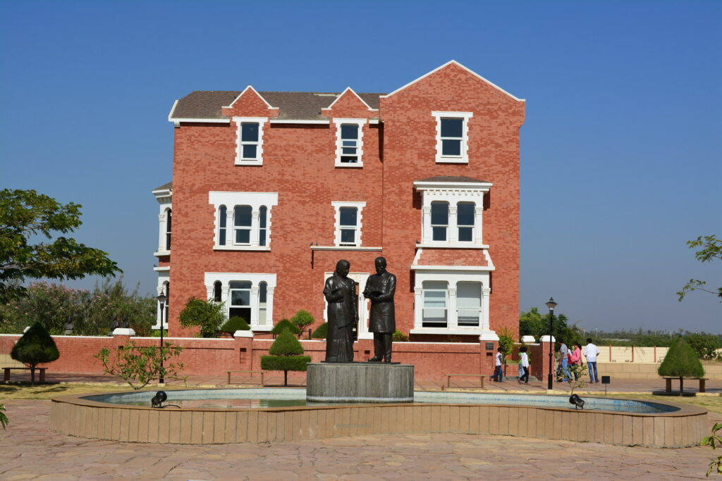 Shyamji Krishna Varma Smarak Mandvi